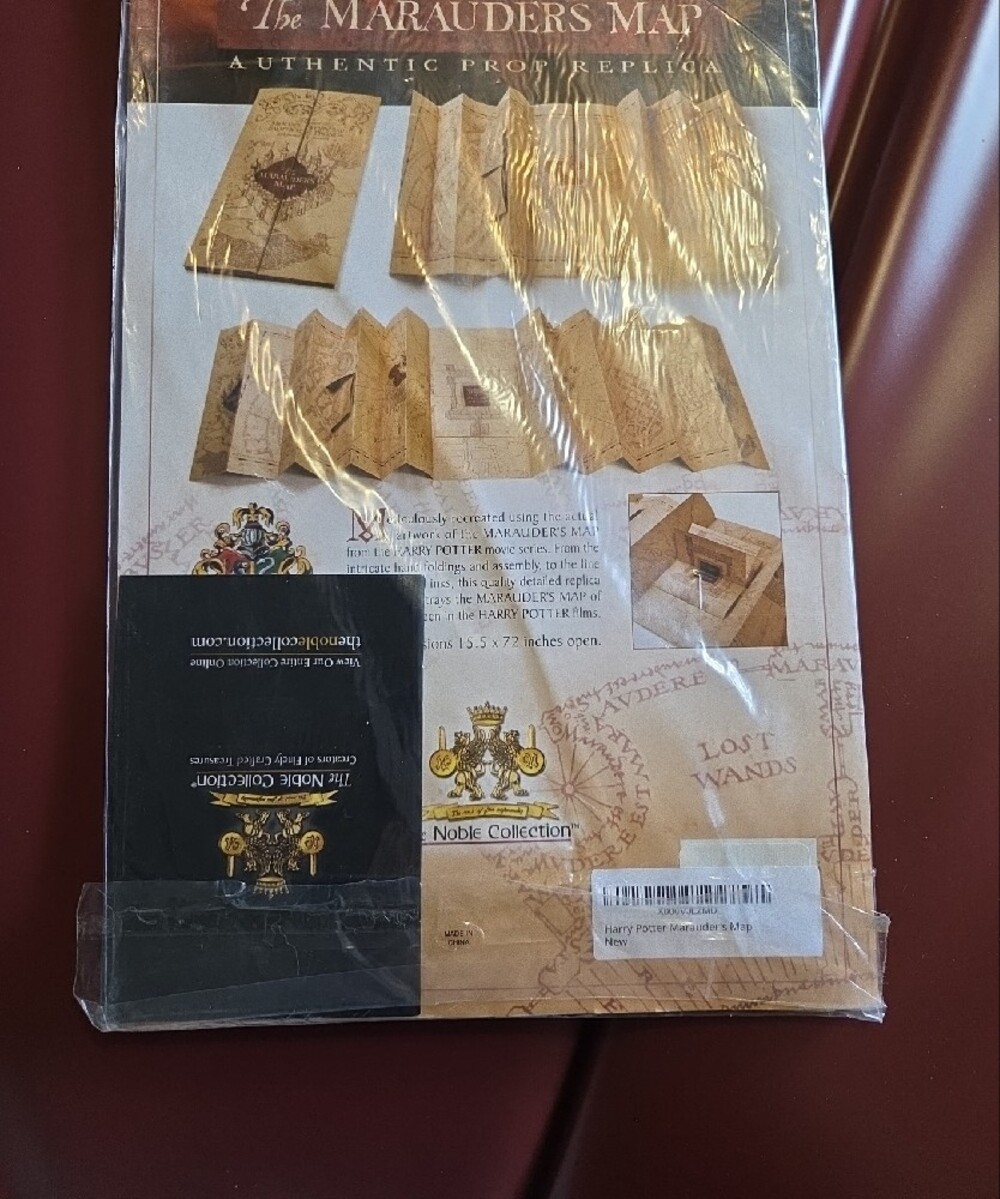 Harry Potter Marauder's Map Collectors Map - Harry Potter/Noble Collection - Picture 3 of 7